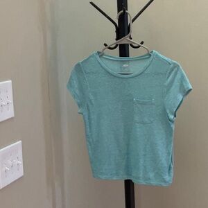 Old Navy t-shirt